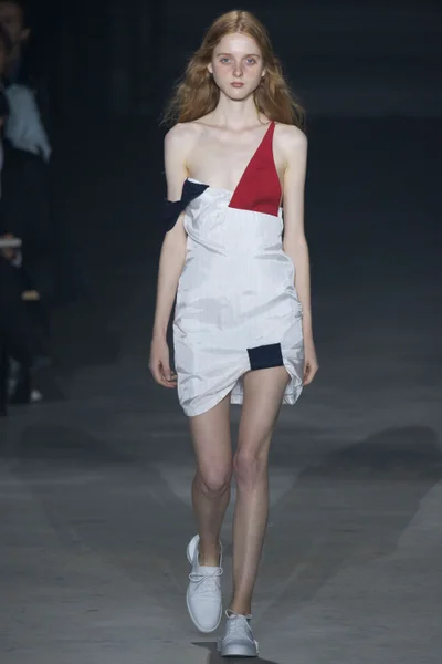 Look 24